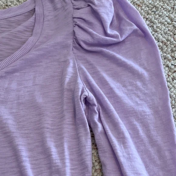 Beautiful NWT Express purple cotton blend top, M - Picture 5 of 6